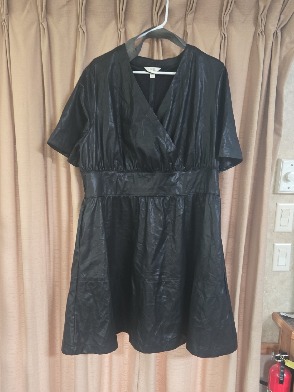 Black Faux Leather V-Neck Fit & Flare Dress Terra Sky Size 1x Plus